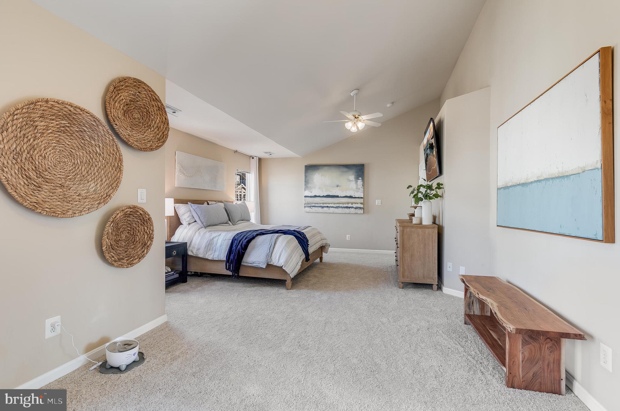 25900 Rickmansworth Ln