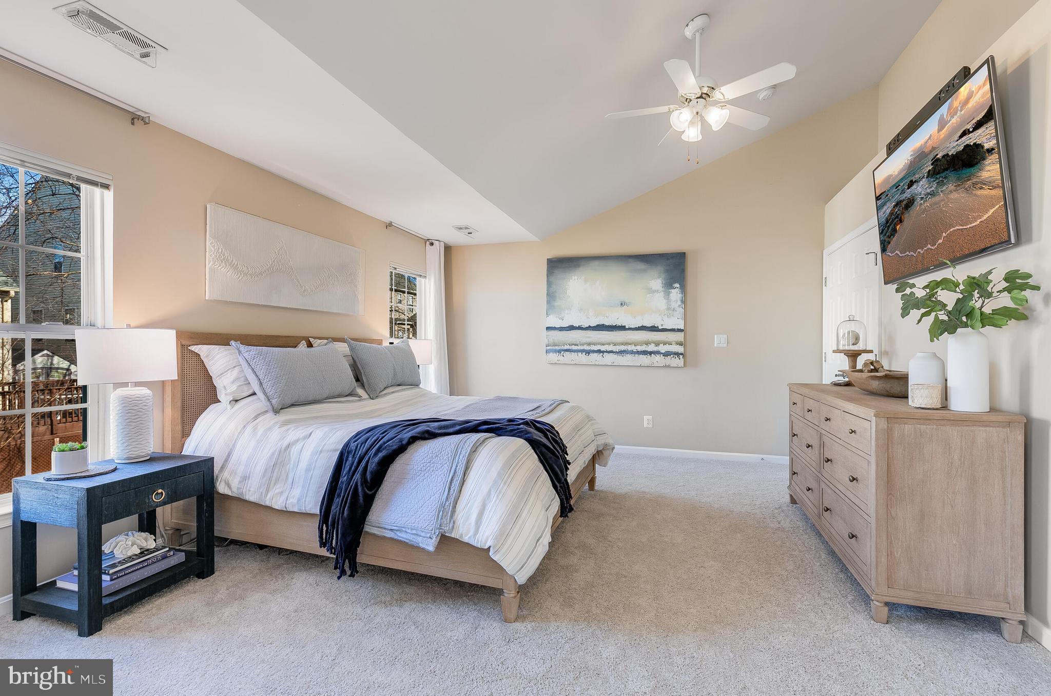 25900 Rickmansworth Ln