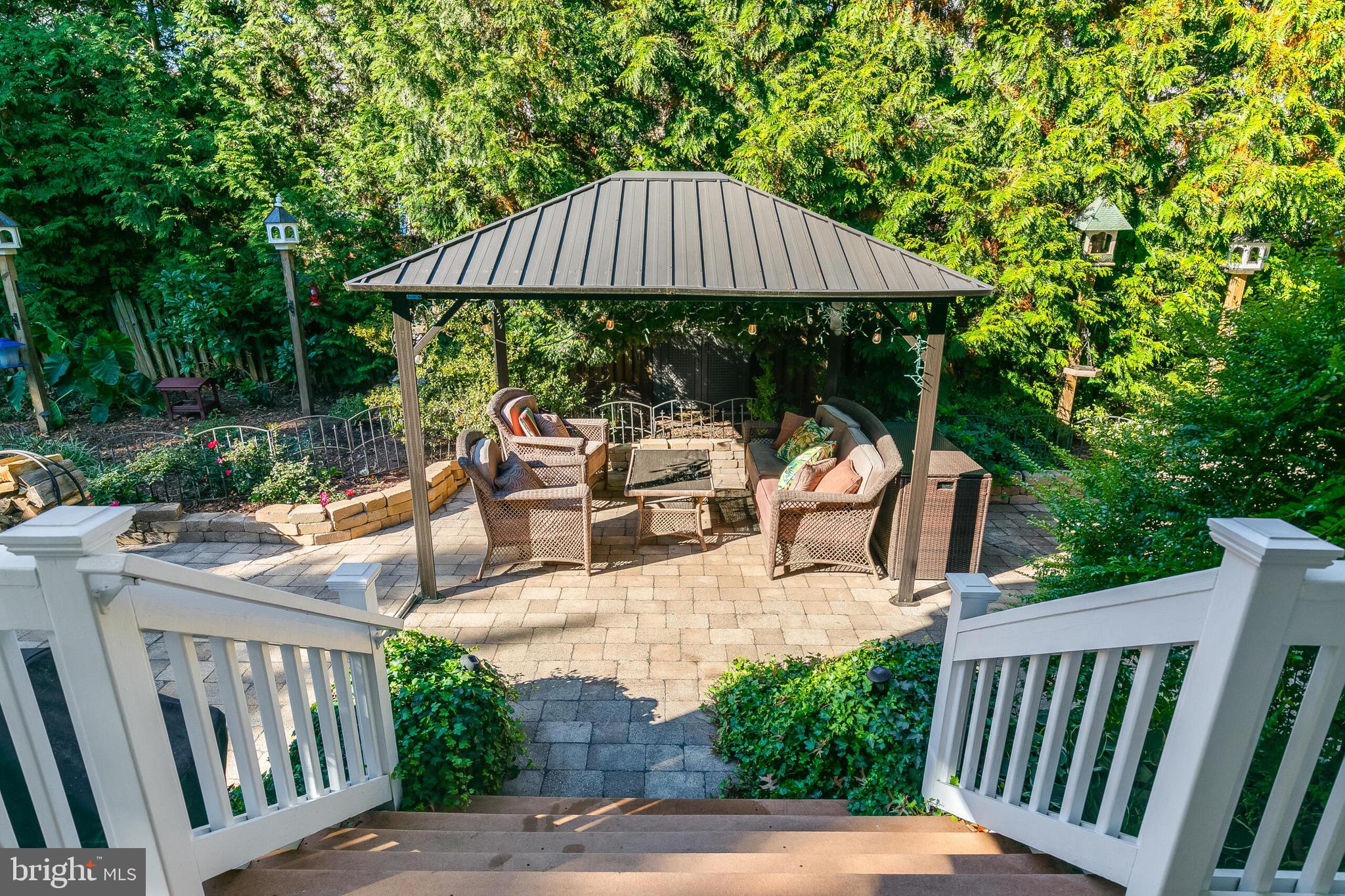 611 CATESBY COURT SW