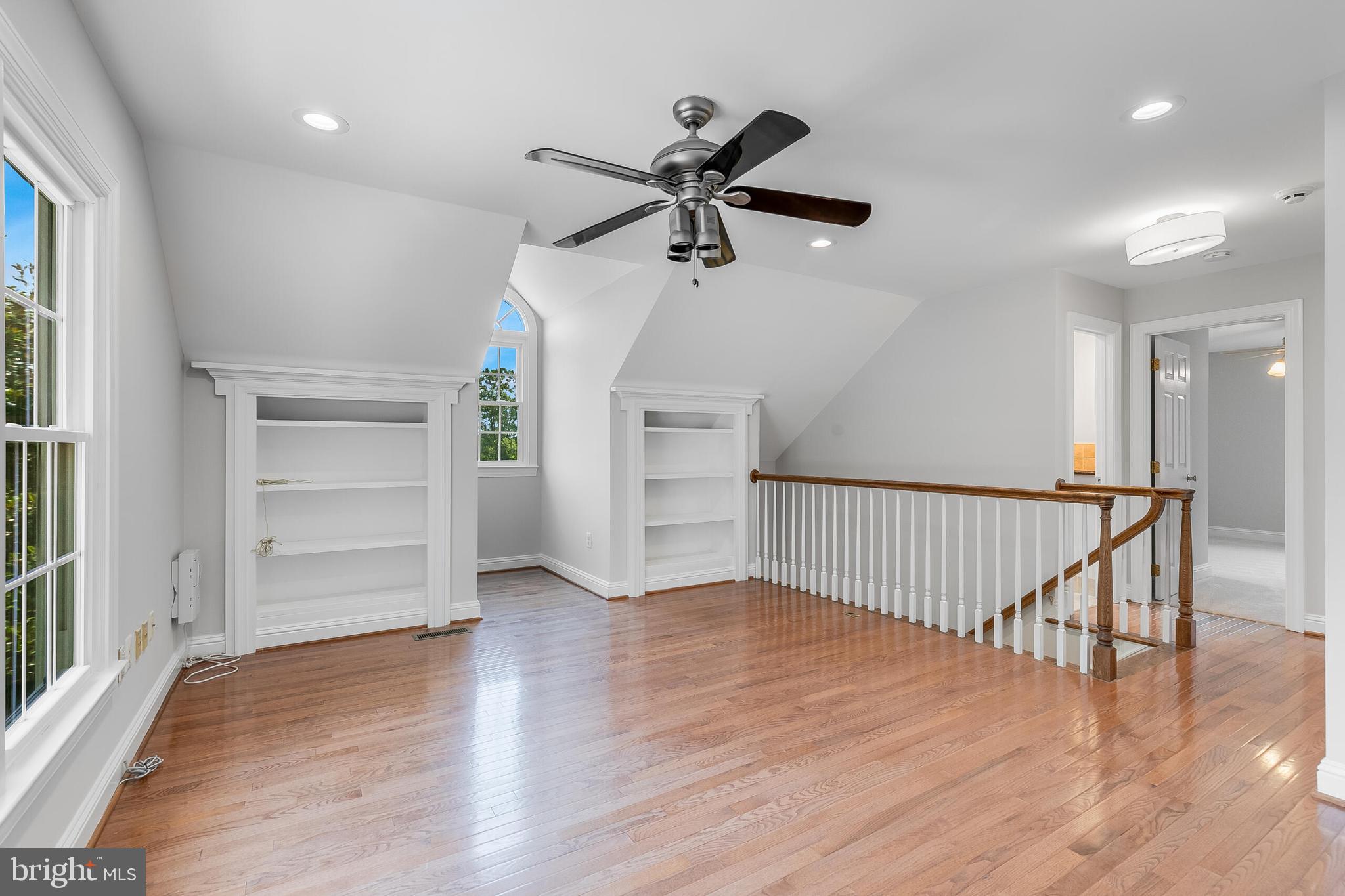 611 CATESBY COURT SW