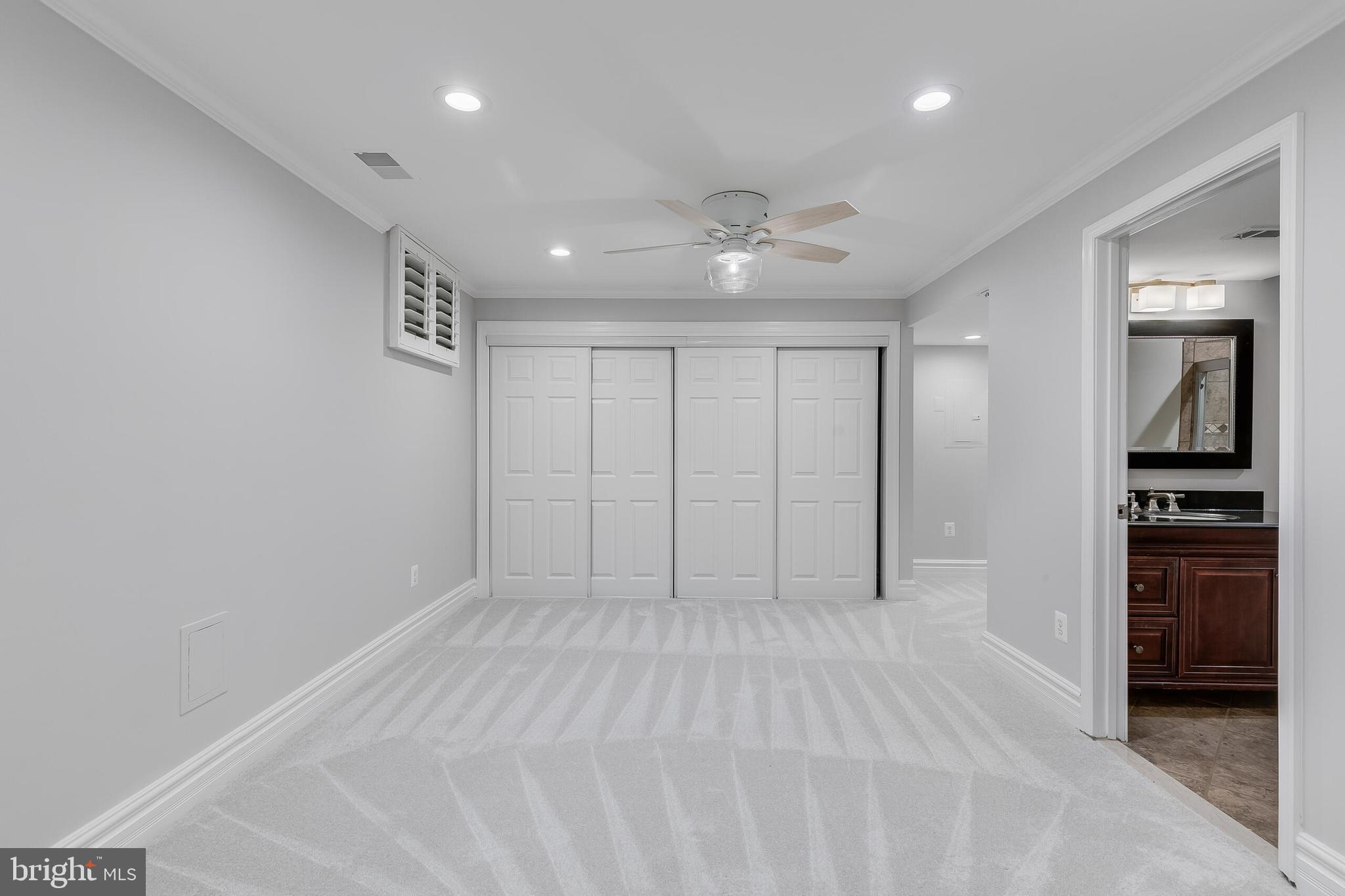 611 CATESBY COURT SW