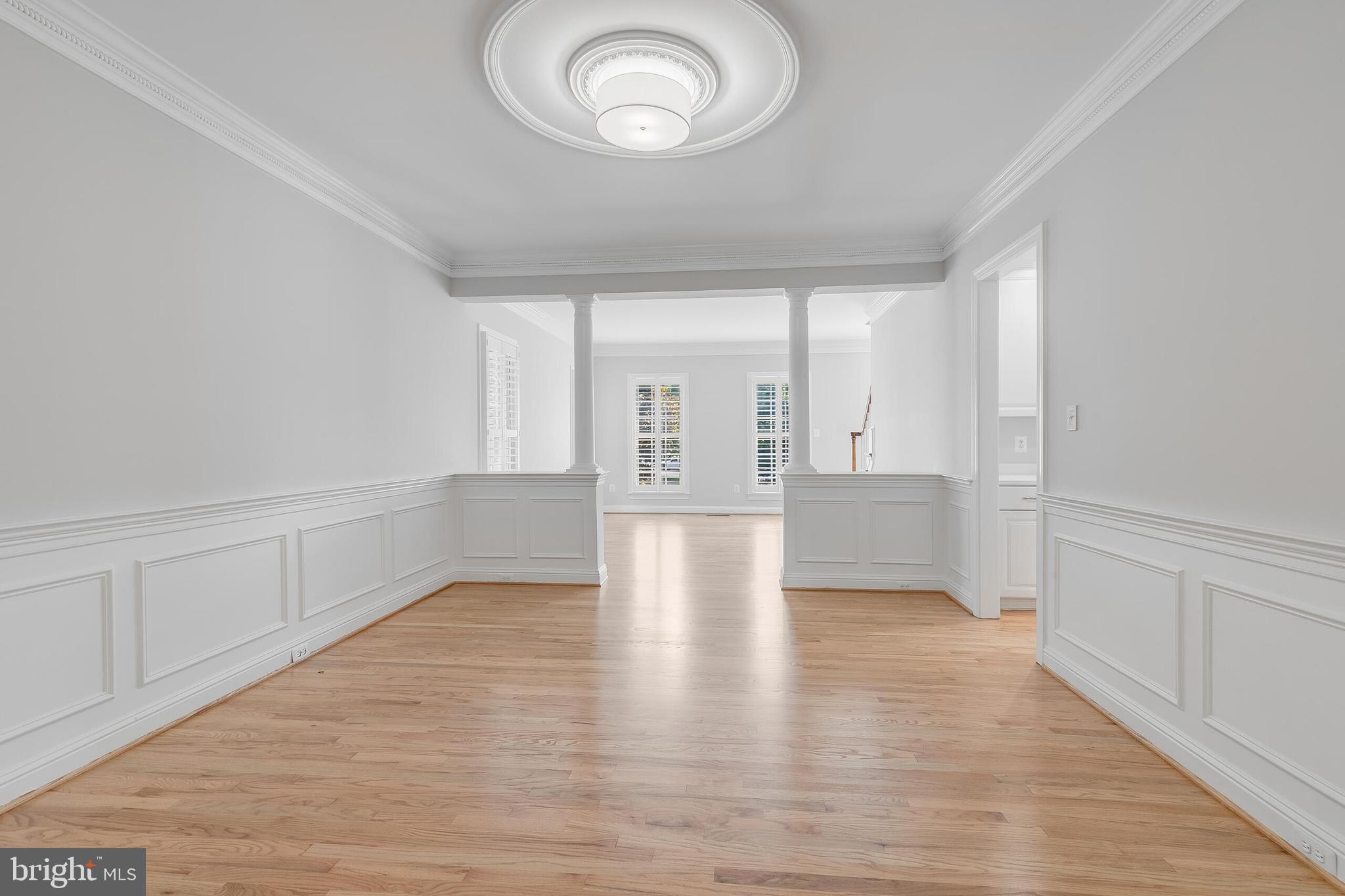 611 CATESBY COURT SW