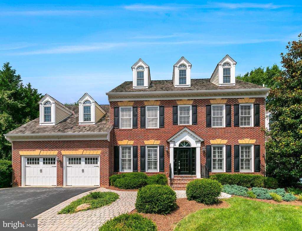 611 CATESBY COURT SW
