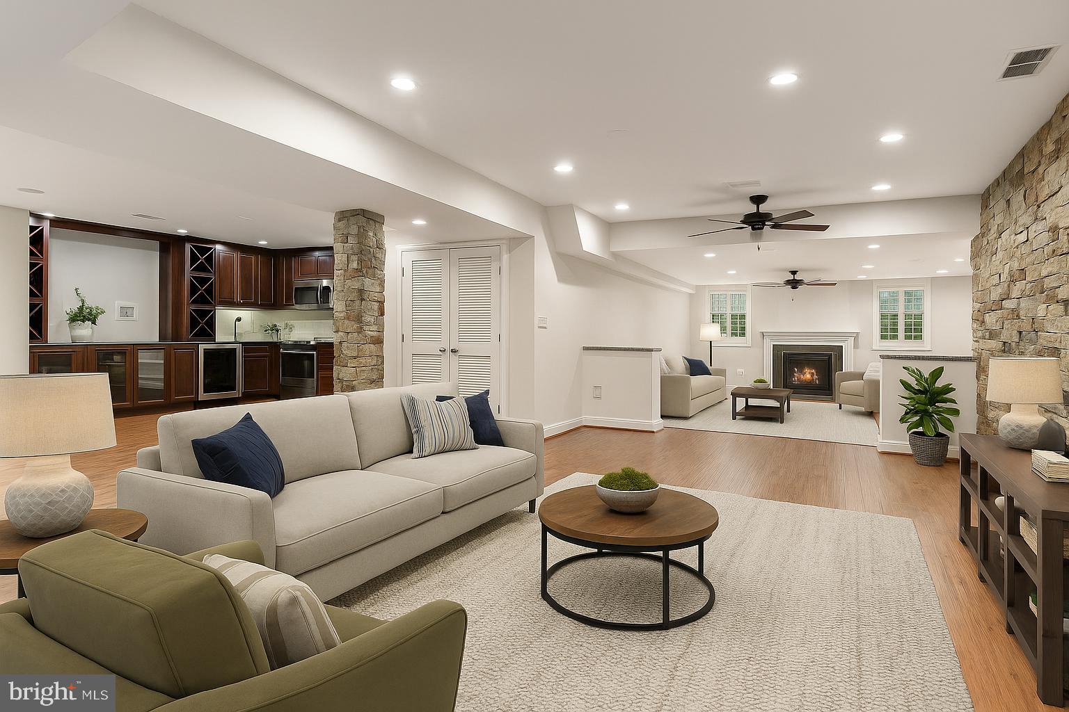 611 CATESBY COURT SW