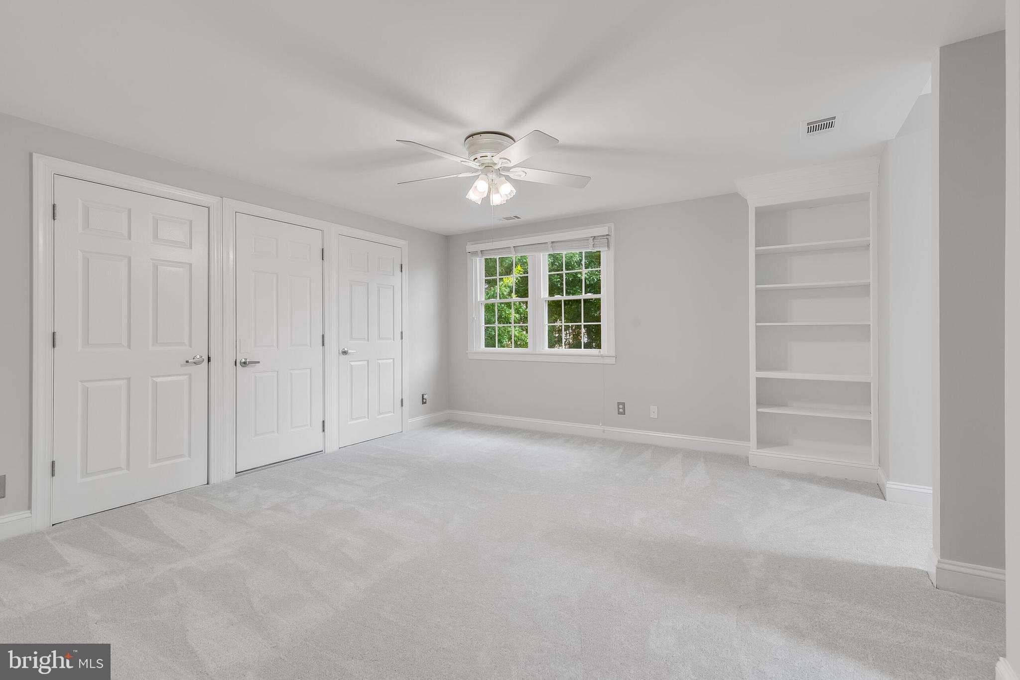 611 CATESBY COURT SW