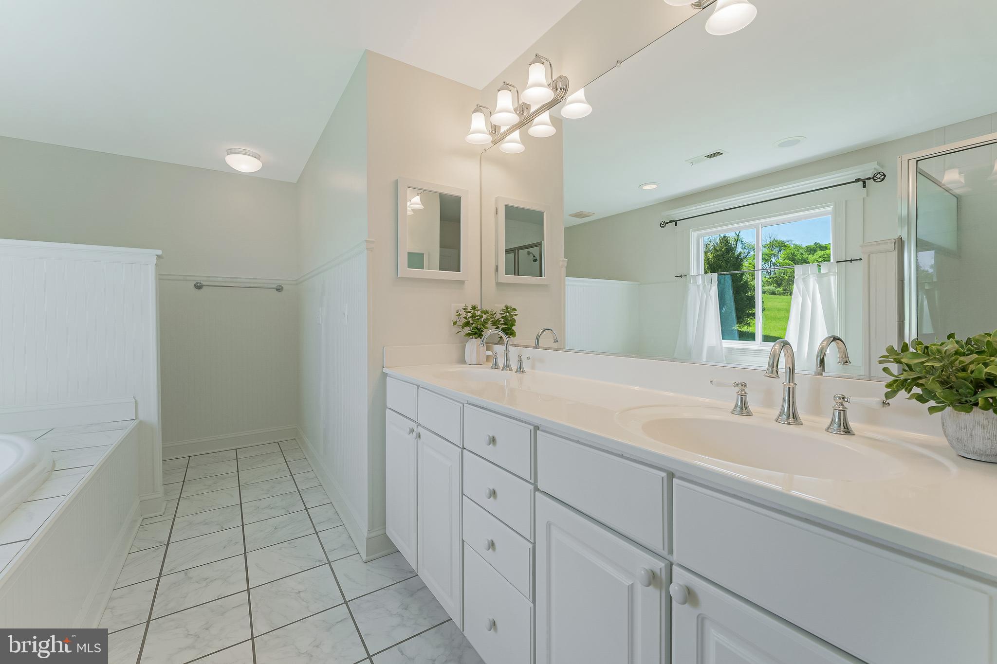 15870 Old Waterford Rd