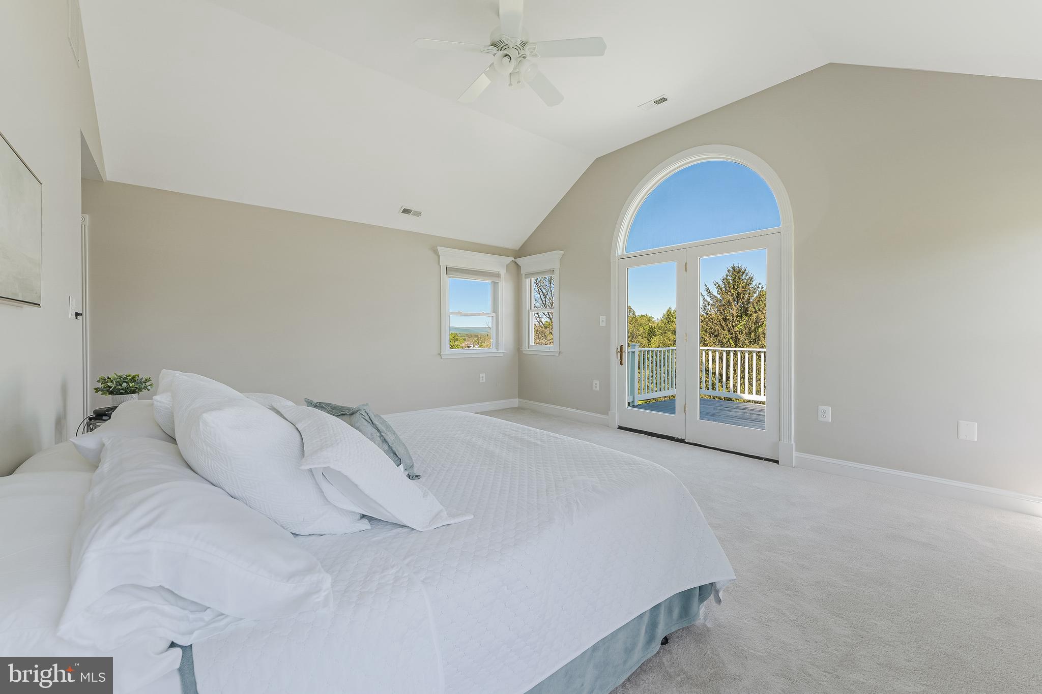 15870 Old Waterford Rd