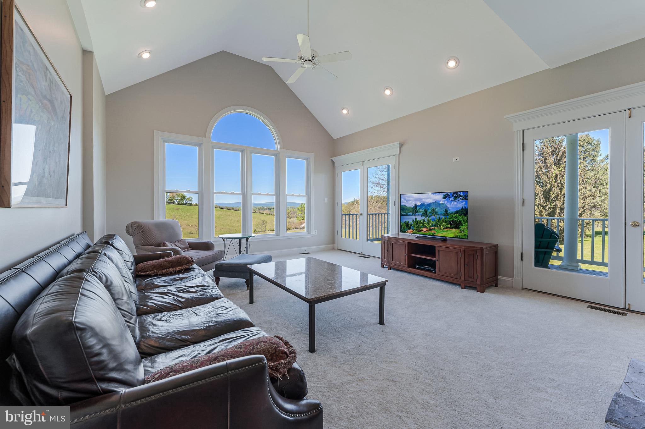 15870 Old Waterford Rd