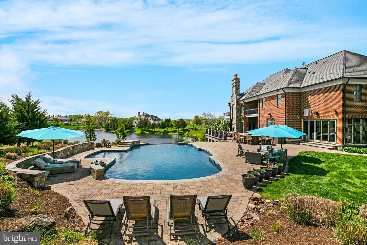 22694 Creighton Farms Dr