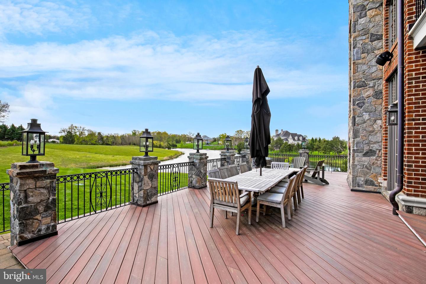 22694 Creighton Farms Dr