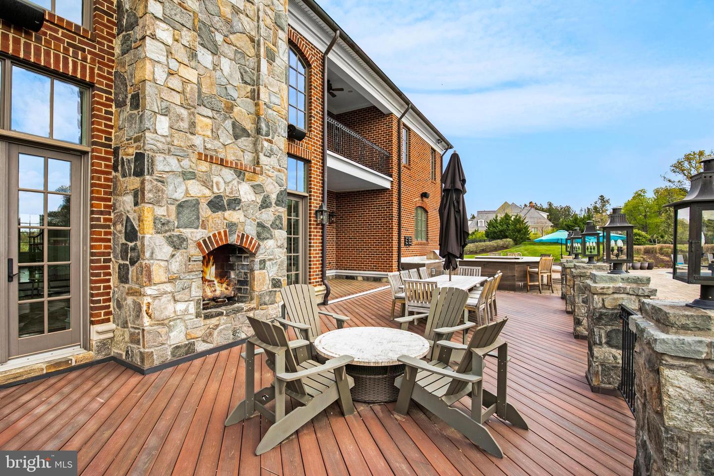 22694 Creighton Farms Dr