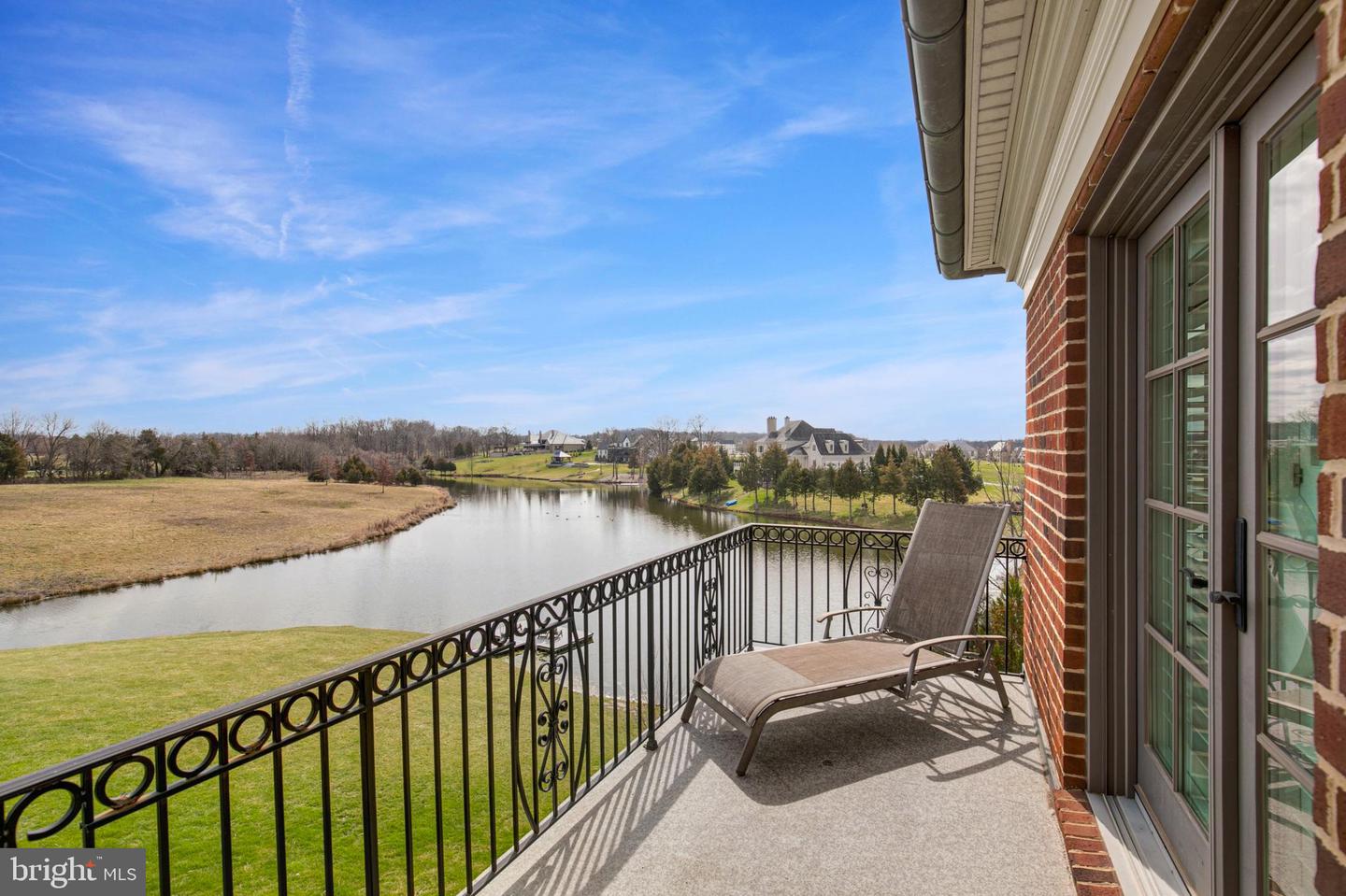 22694 Creighton Farms Dr