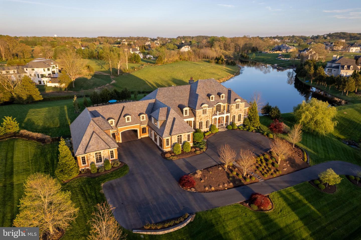 22694 Creighton Farms Dr