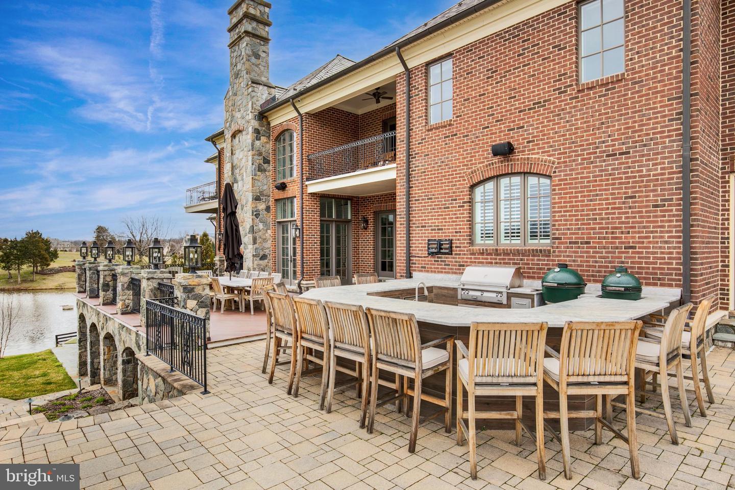 22694 Creighton Farms Dr