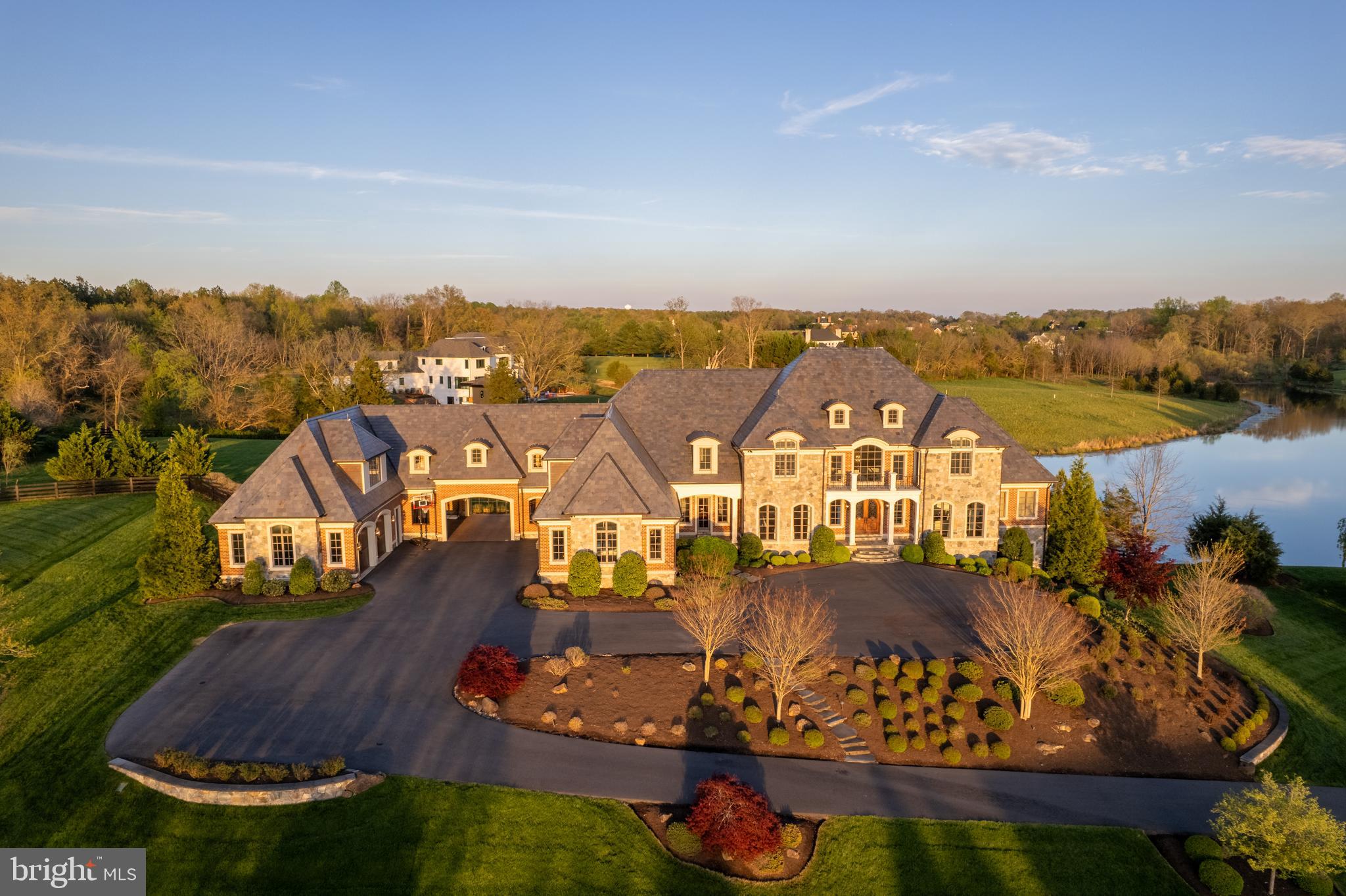 22694 Creighton Farms Dr