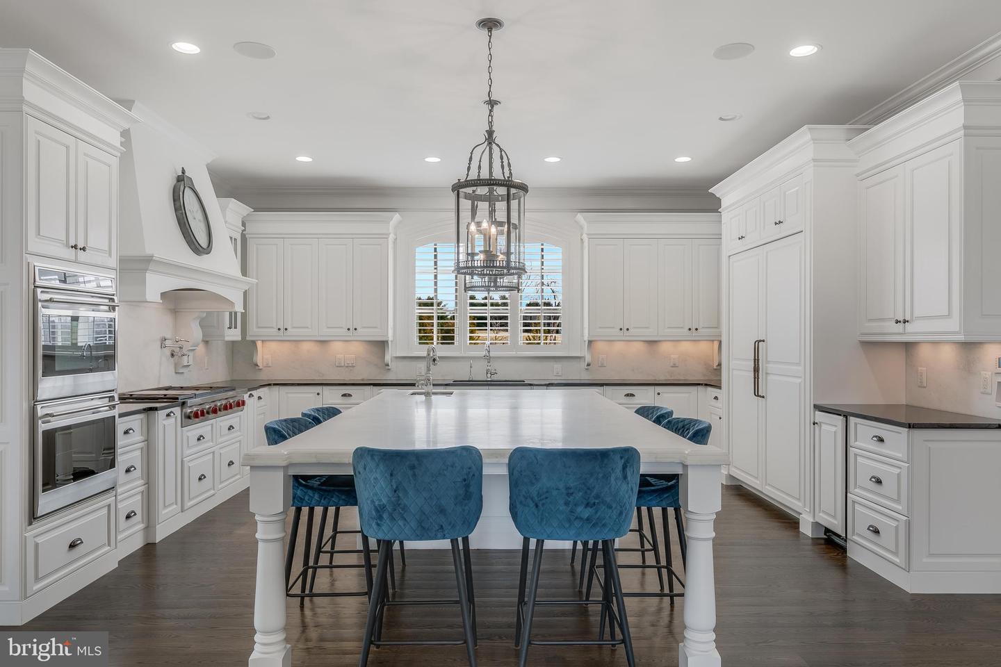 22694 Creighton Farms Dr