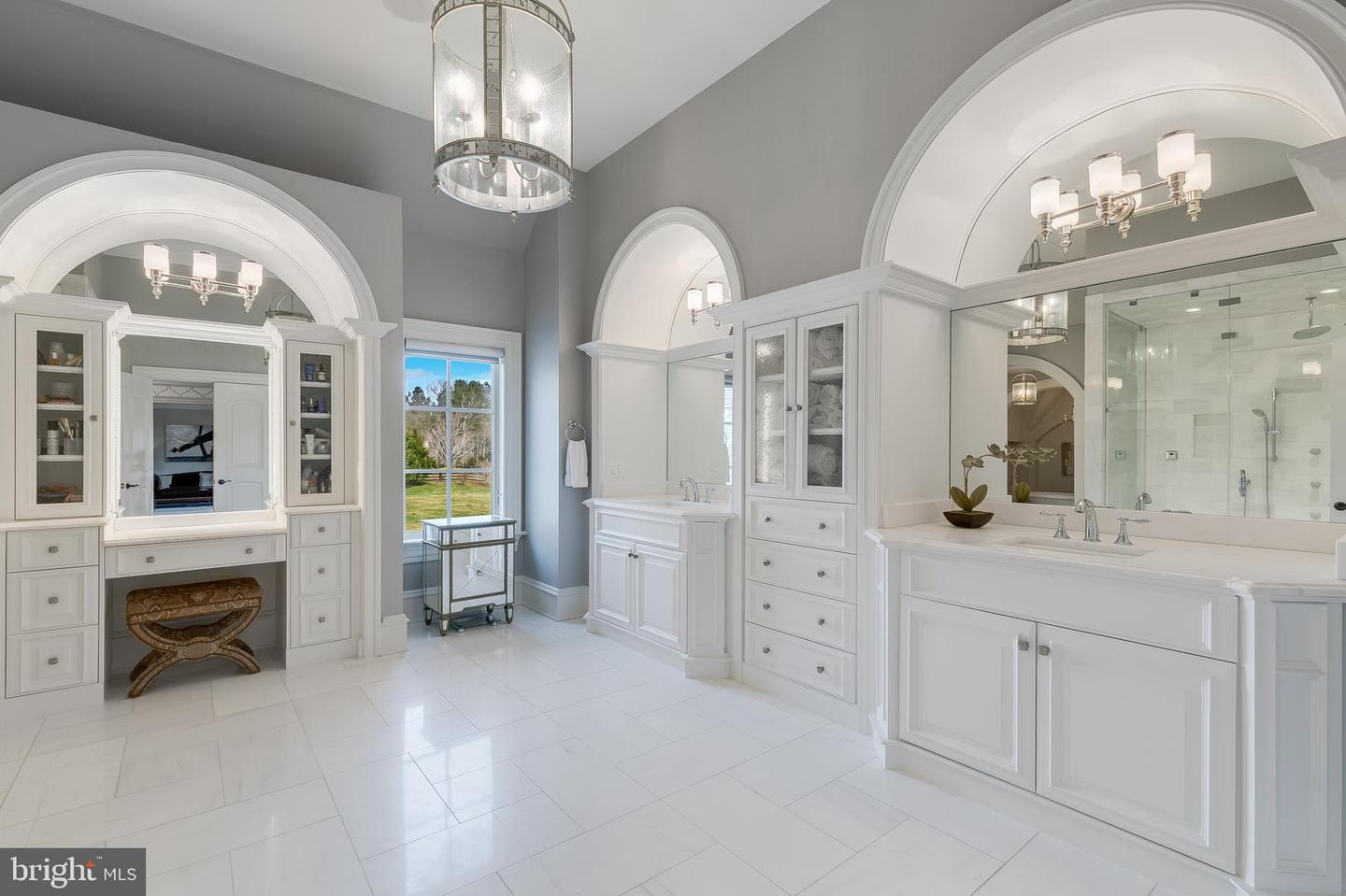 22694 Creighton Farms Dr