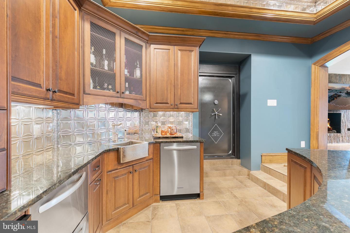 22694 Creighton Farms Dr