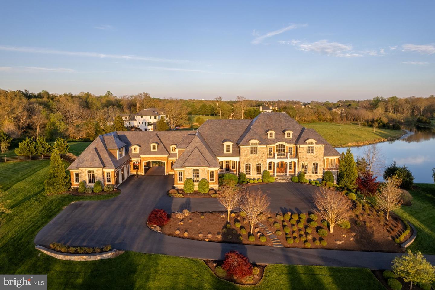 22694 Creighton Farms Dr