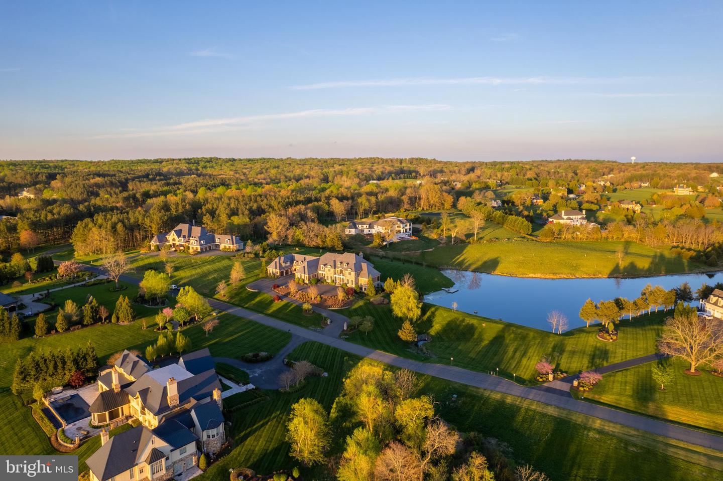22694 Creighton Farms Dr