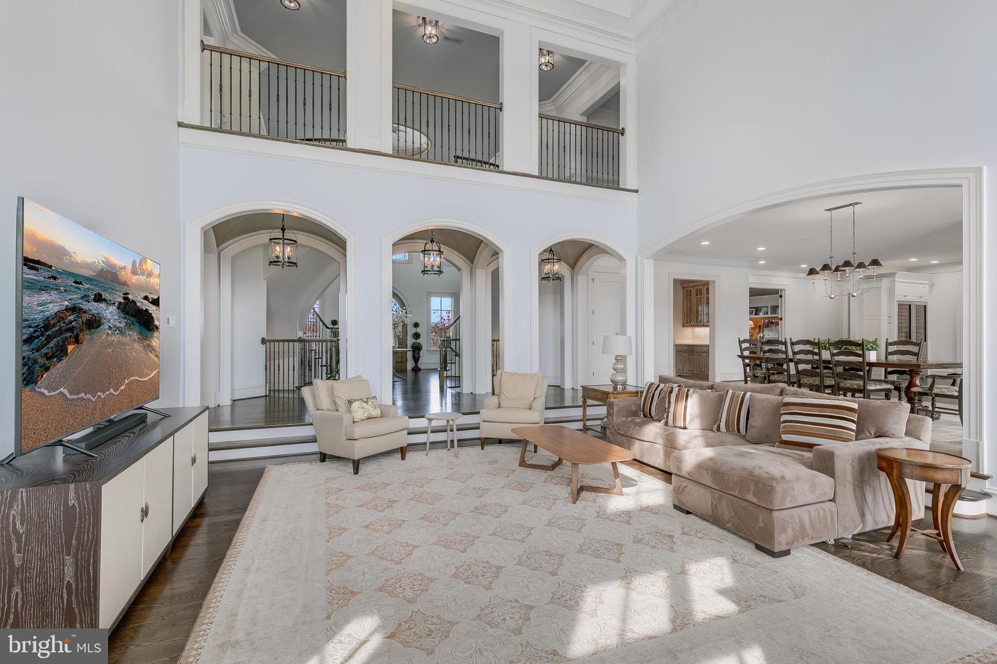 22694 Creighton Farms Dr