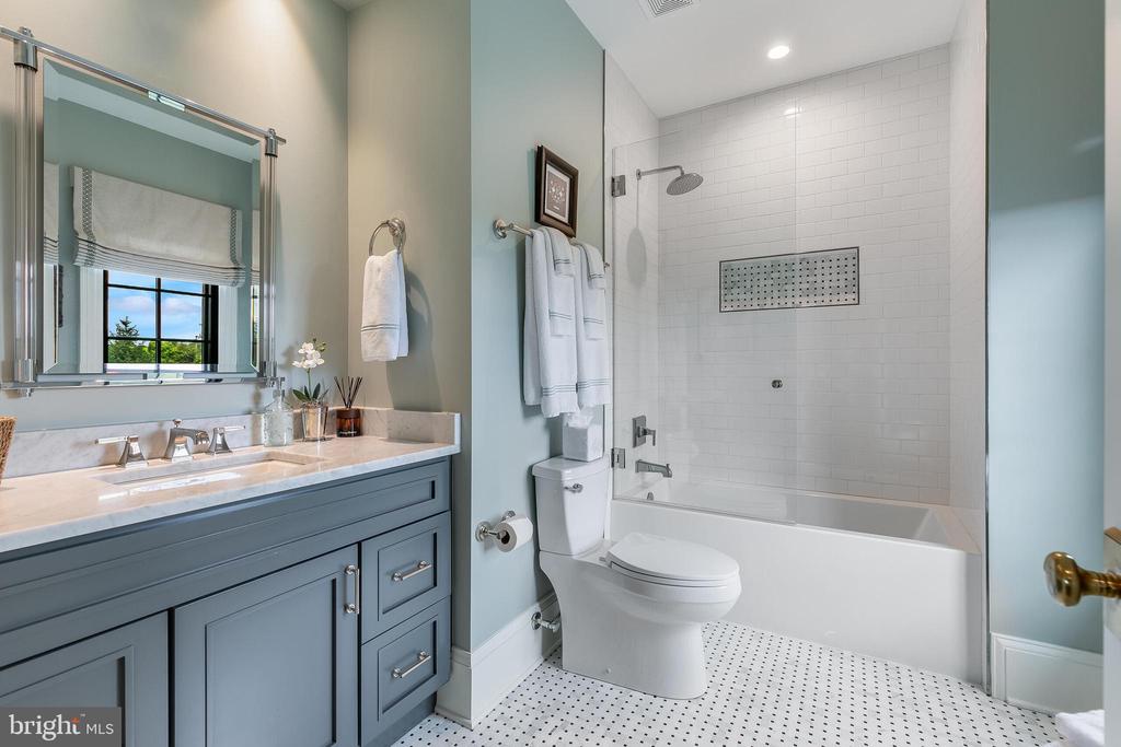 40181 JEFFERSON SPRINGS COURT