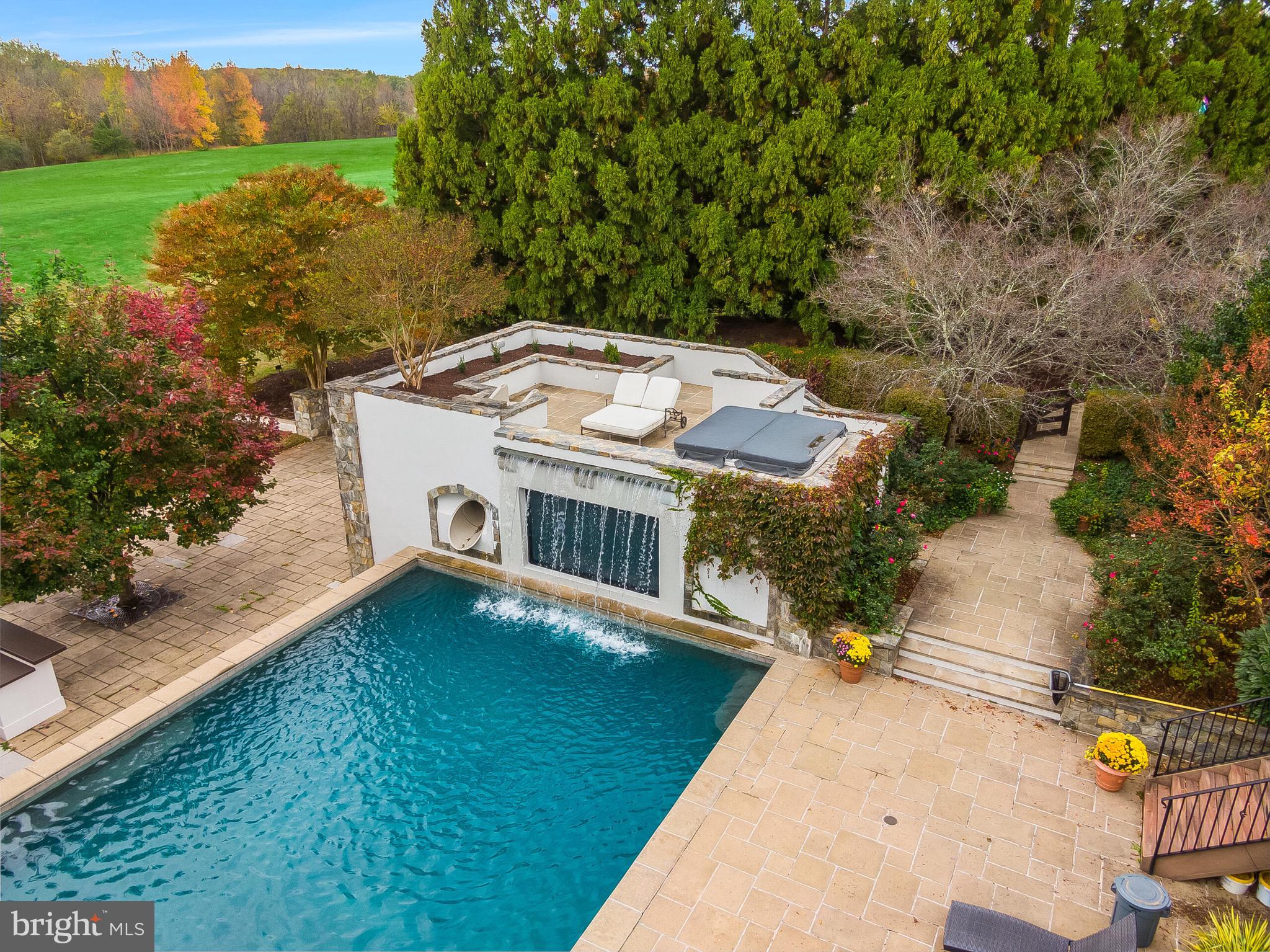 40747 LENAH RUN CIRCLE