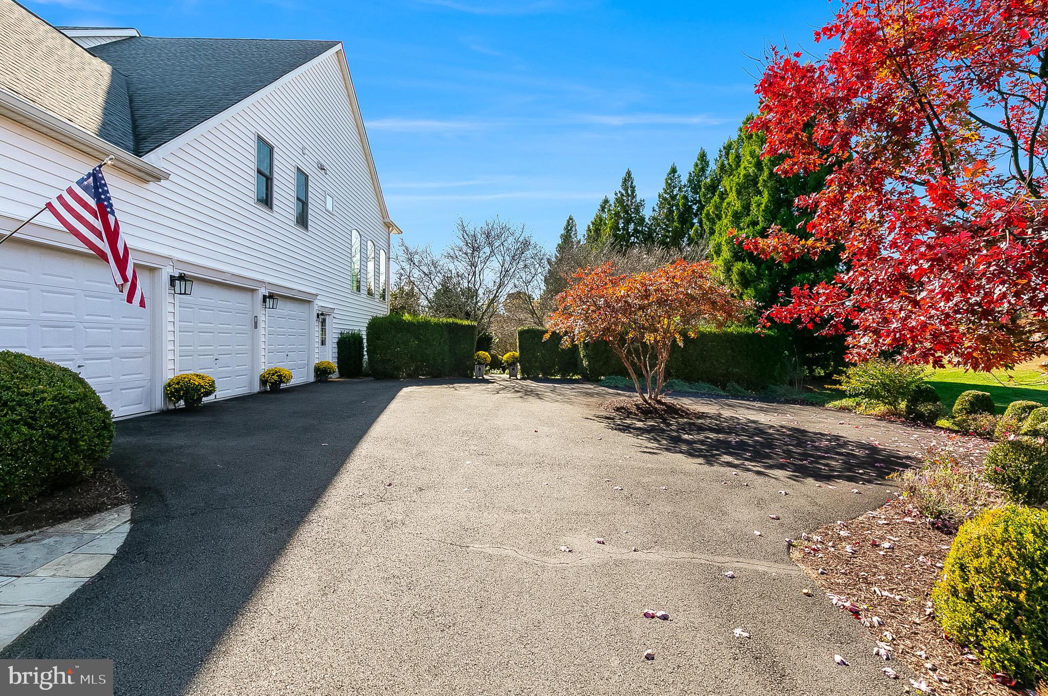 40747 LENAH RUN CIRCLE