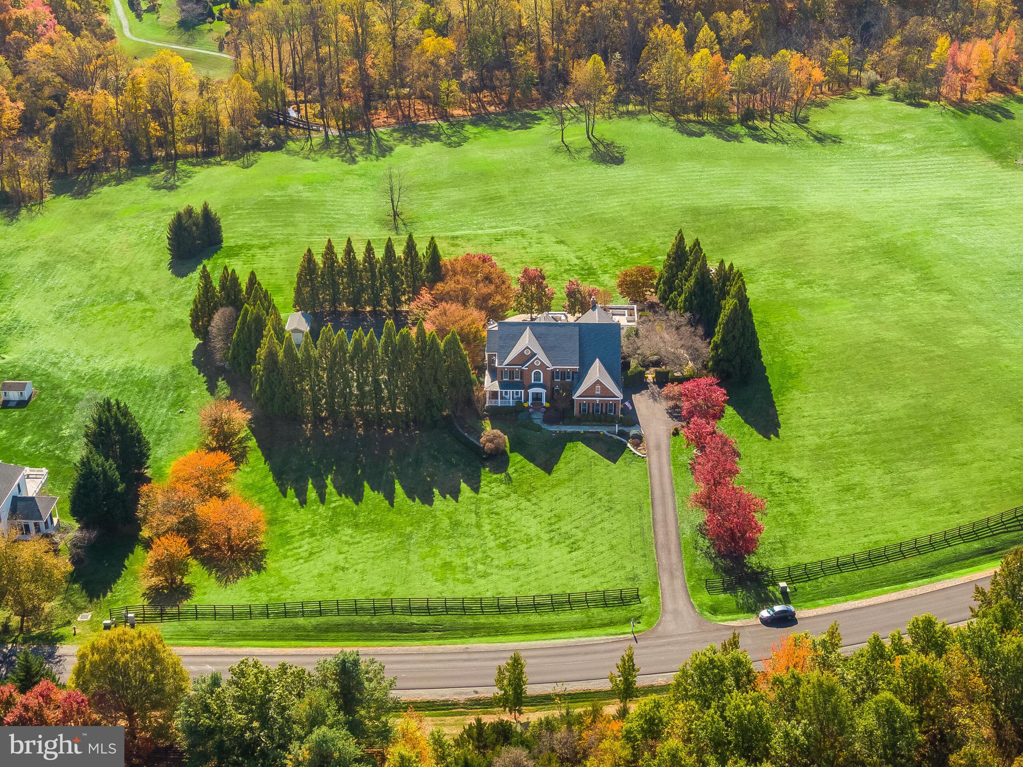 40747 LENAH RUN CIRCLE