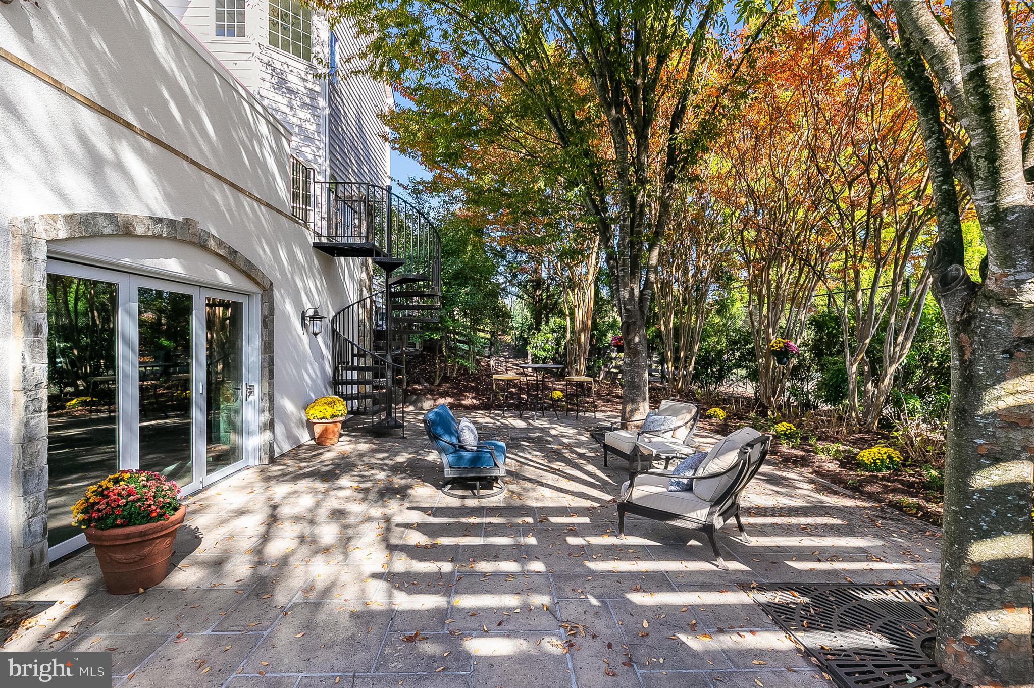 40747 LENAH RUN CIRCLE