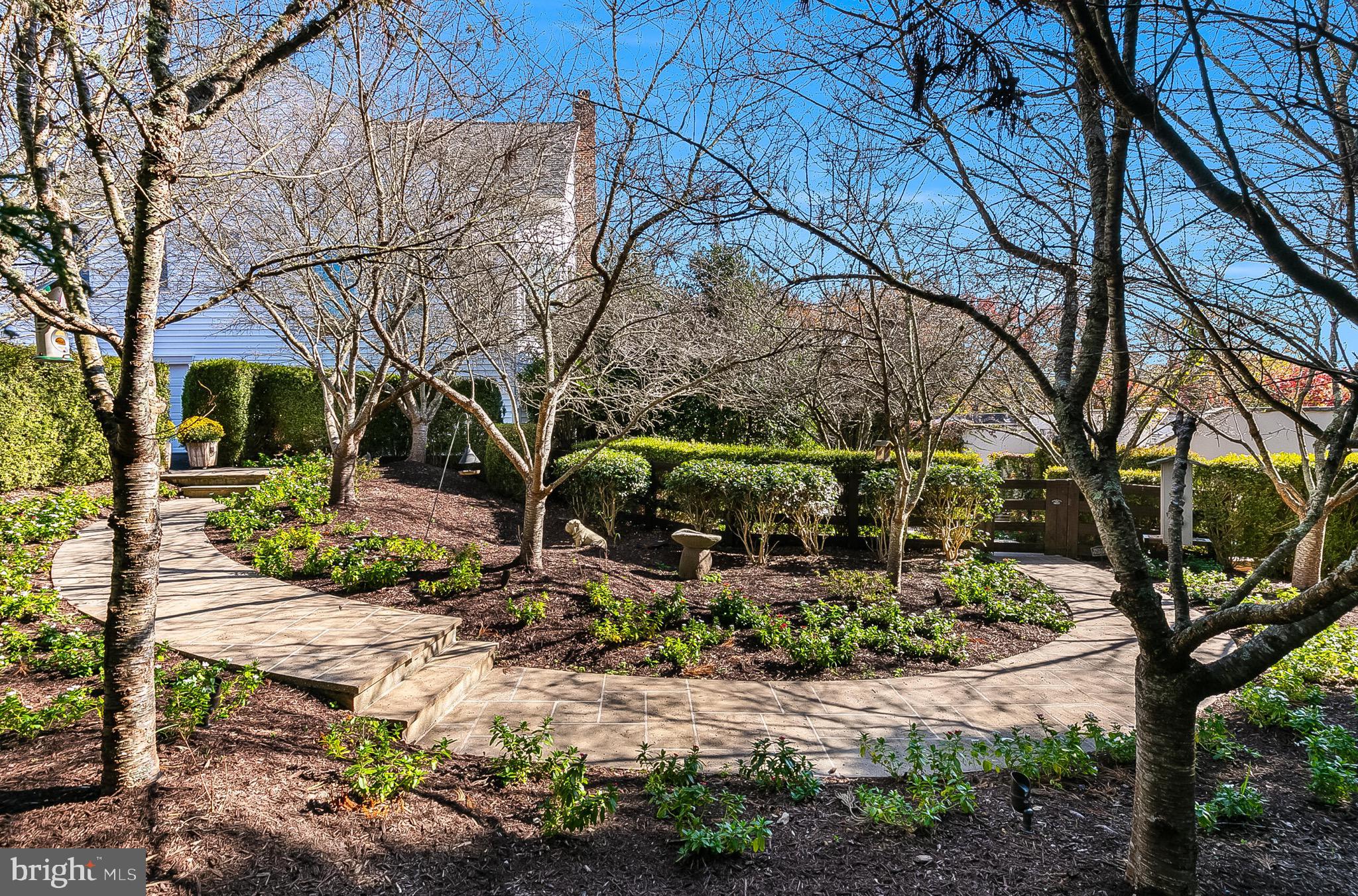 40747 LENAH RUN CIRCLE