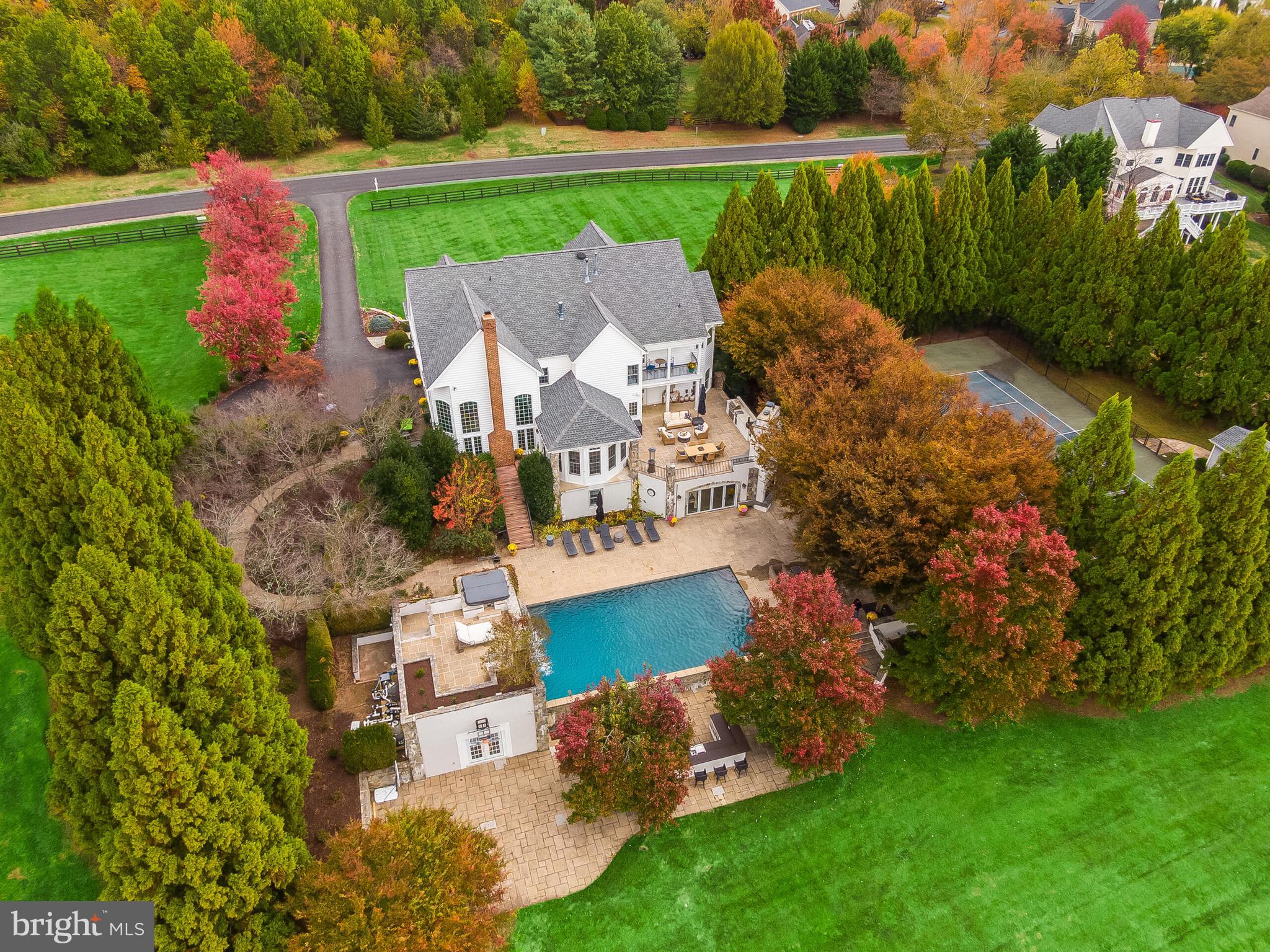 40747 LENAH RUN CIRCLE