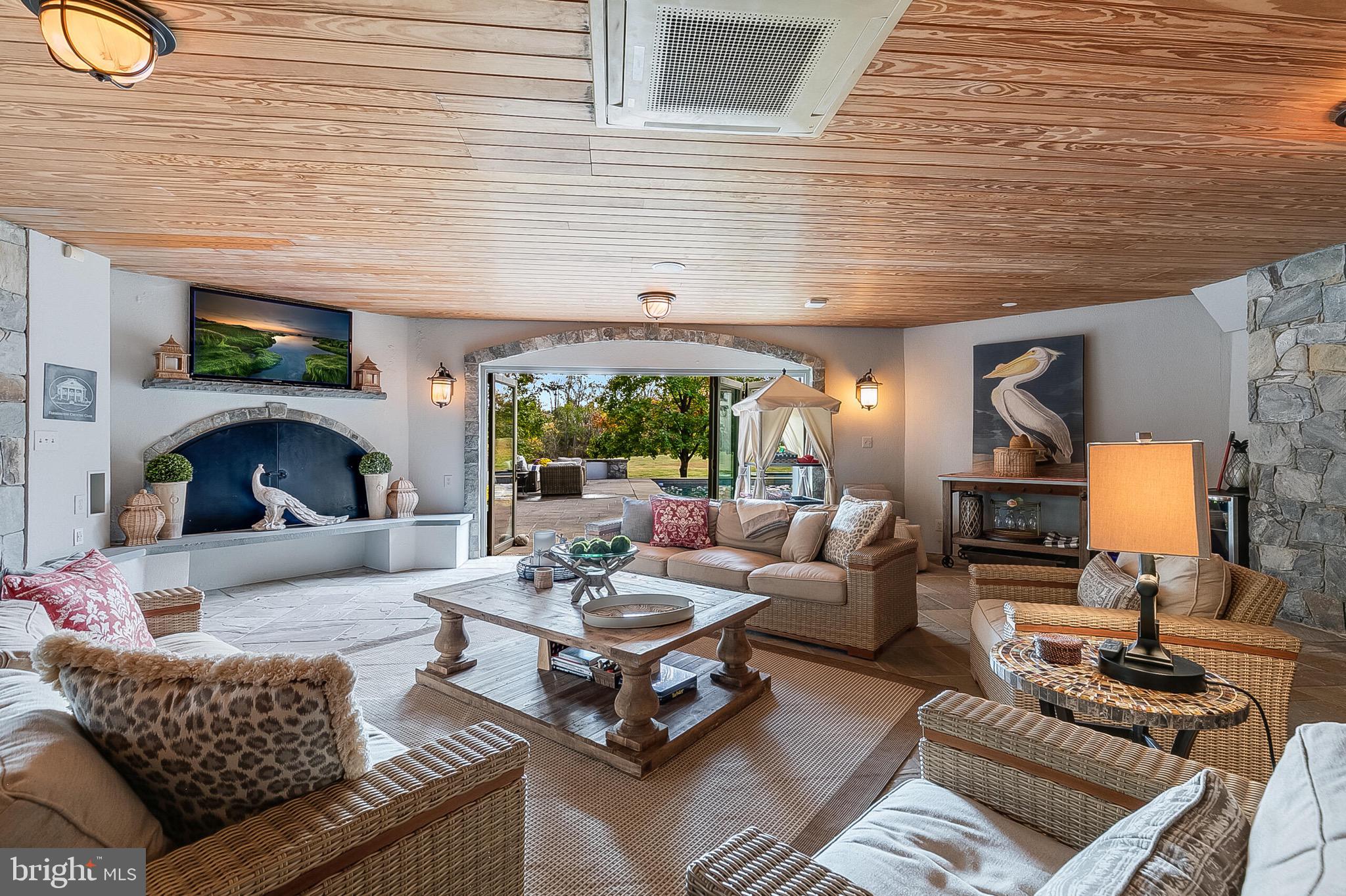 40747 LENAH RUN CIRCLE