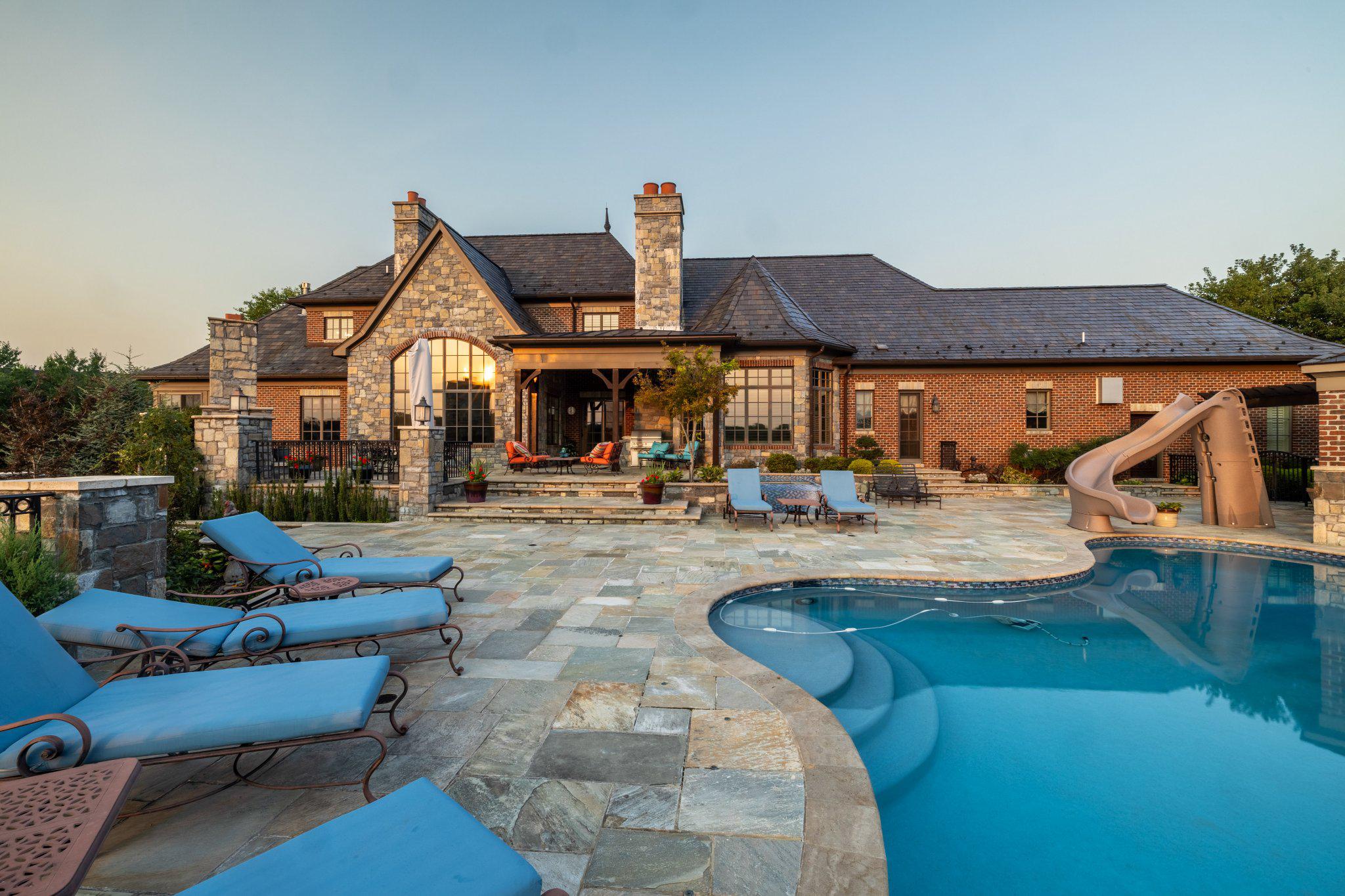 22665 CREIGHTON FARMS DRIVE