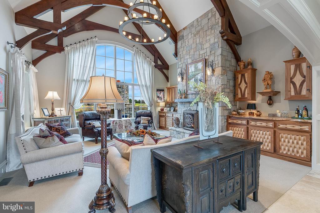 22665 CREIGHTON FARMS DRIVE