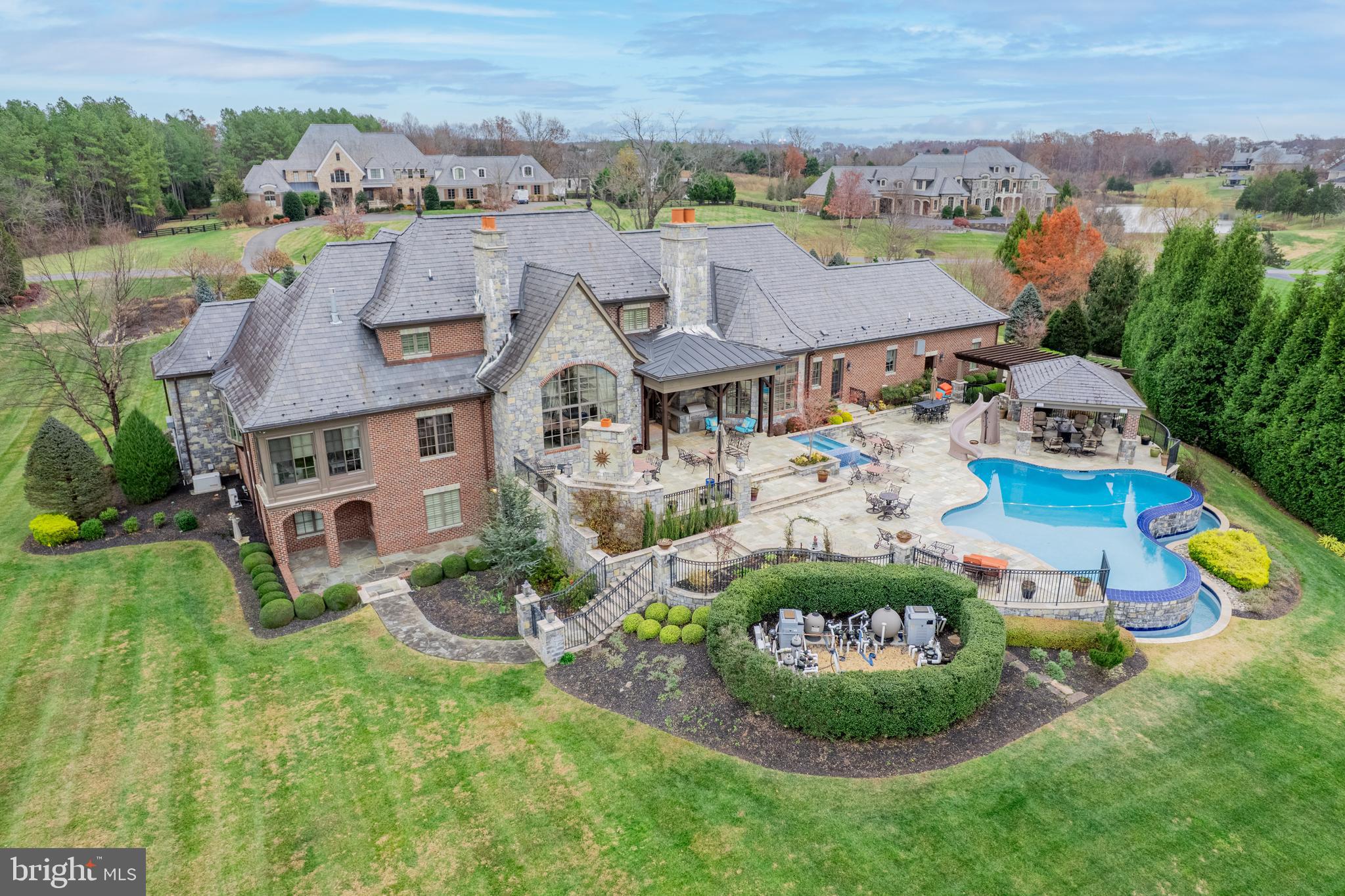 22665 CREIGHTON FARMS DRIVE