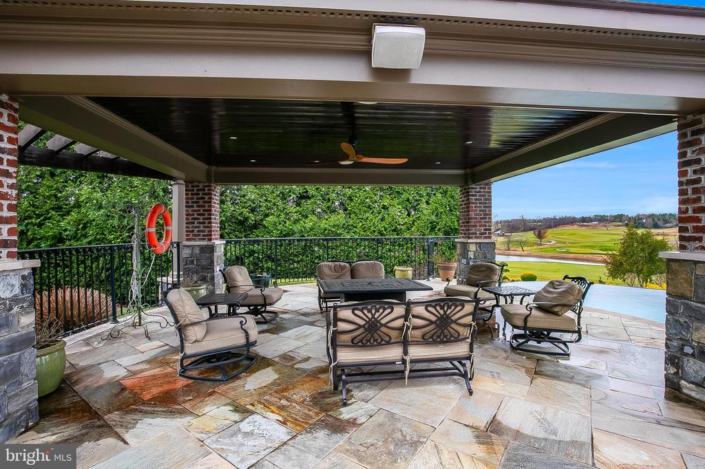 22665 CREIGHTON FARMS DRIVE