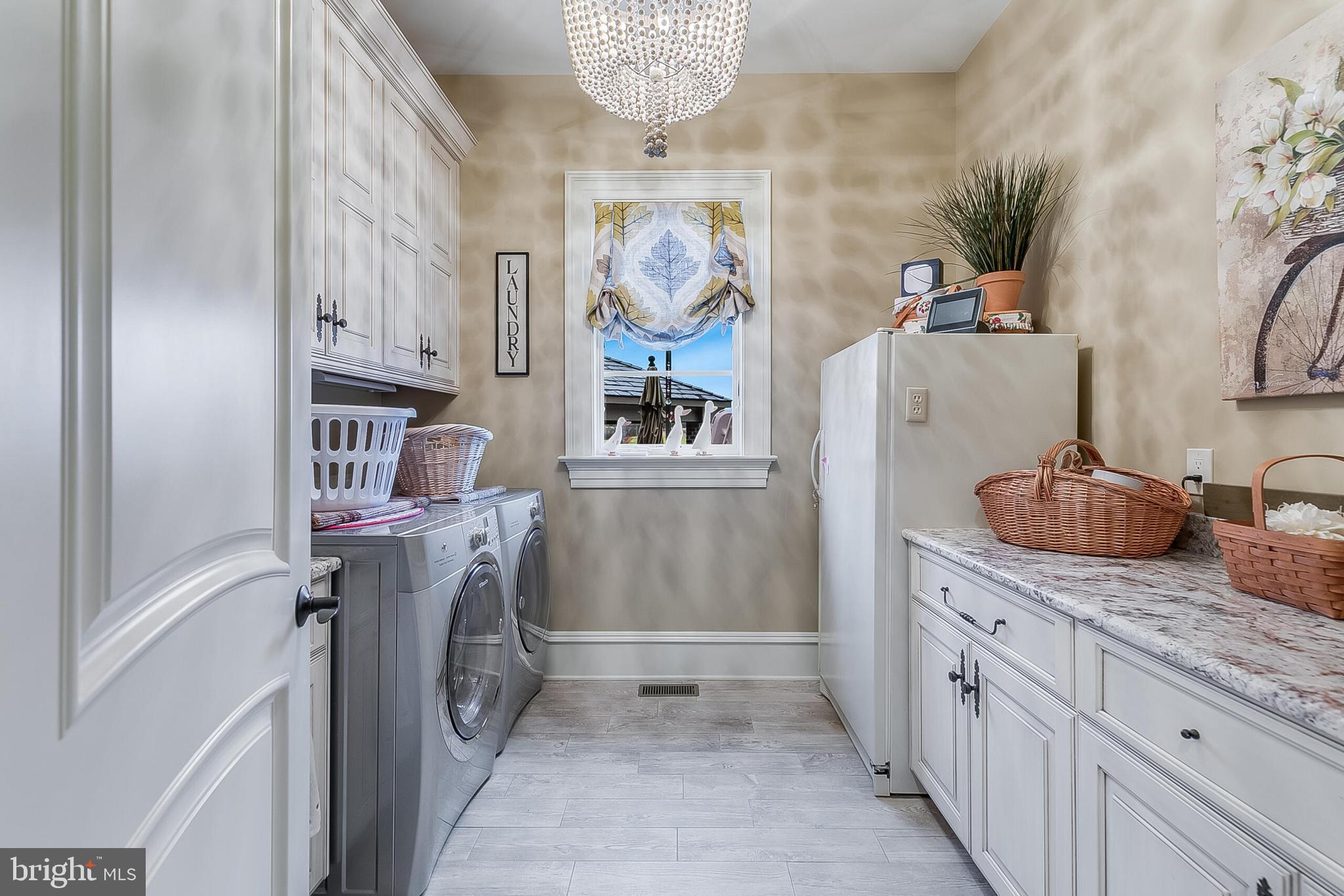 22665 CREIGHTON FARMS DRIVE