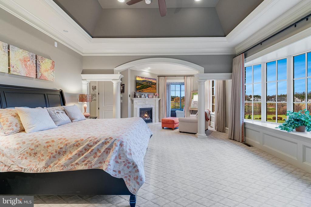 22665 CREIGHTON FARMS DRIVE