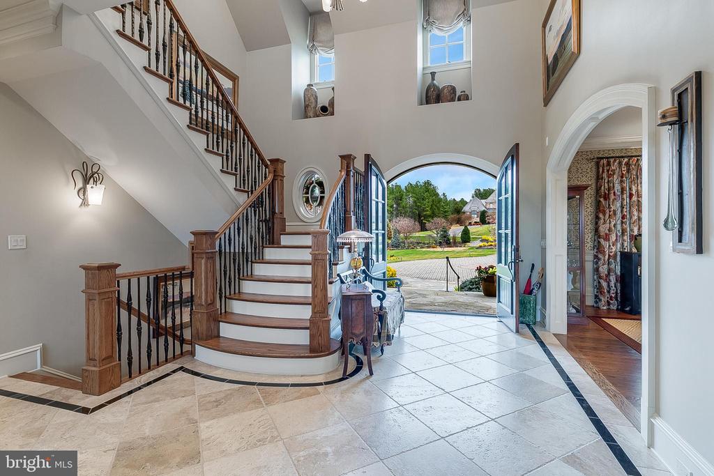 22665 CREIGHTON FARMS DRIVE