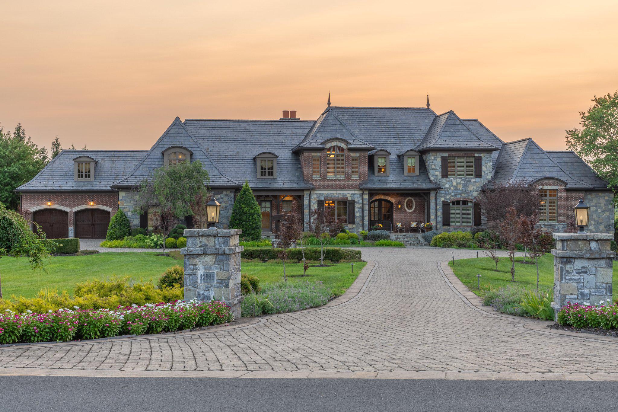 22665 CREIGHTON FARMS DRIVE