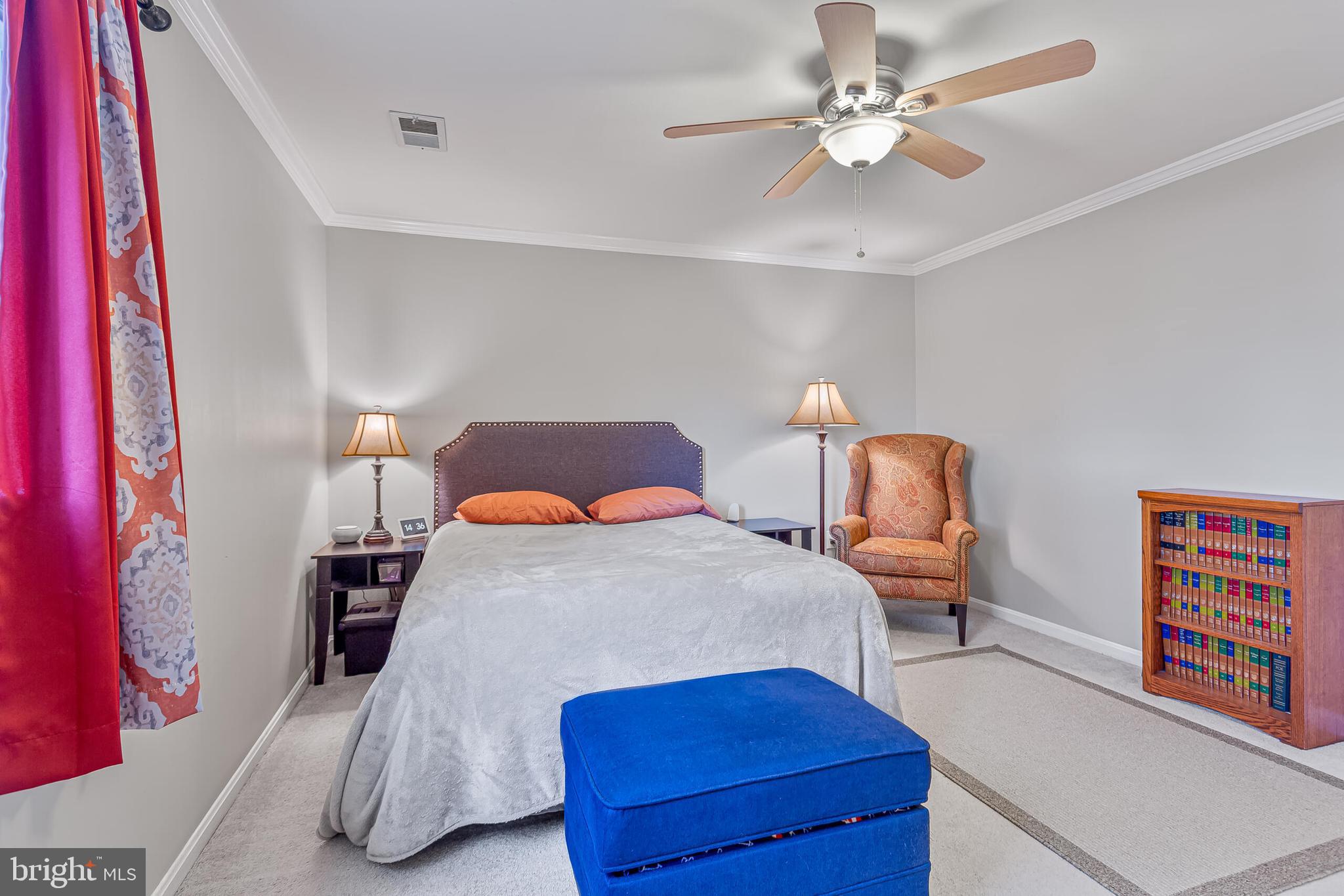 1130 HUNTMASTER TERRACE NE 102