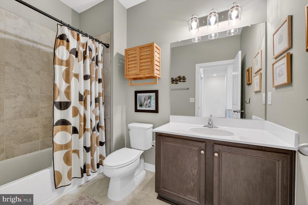 42409 ARCOLA VISTA TERRACE