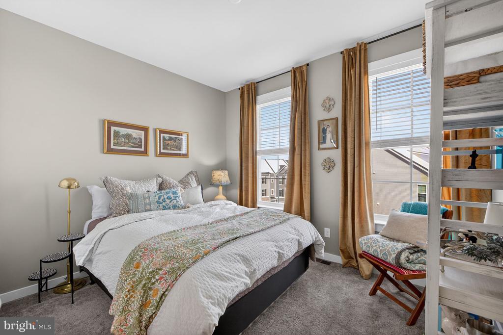 42409 ARCOLA VISTA TERRACE