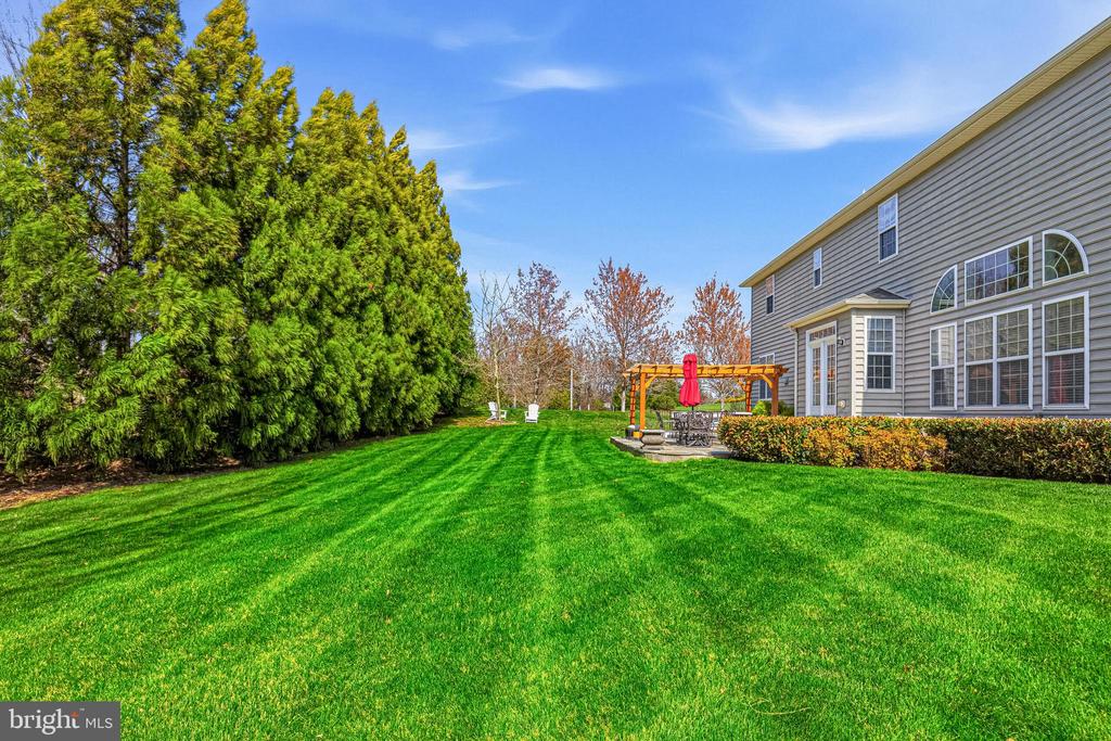24531 FISHERMANS POND COURT