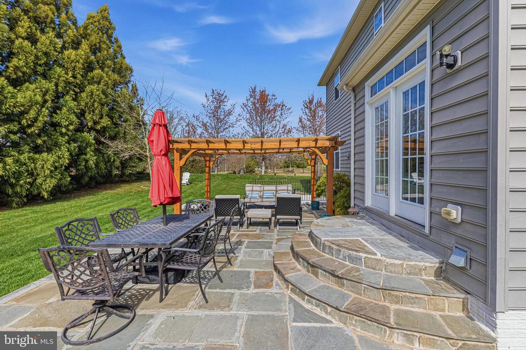 24531 FISHERMANS POND COURT