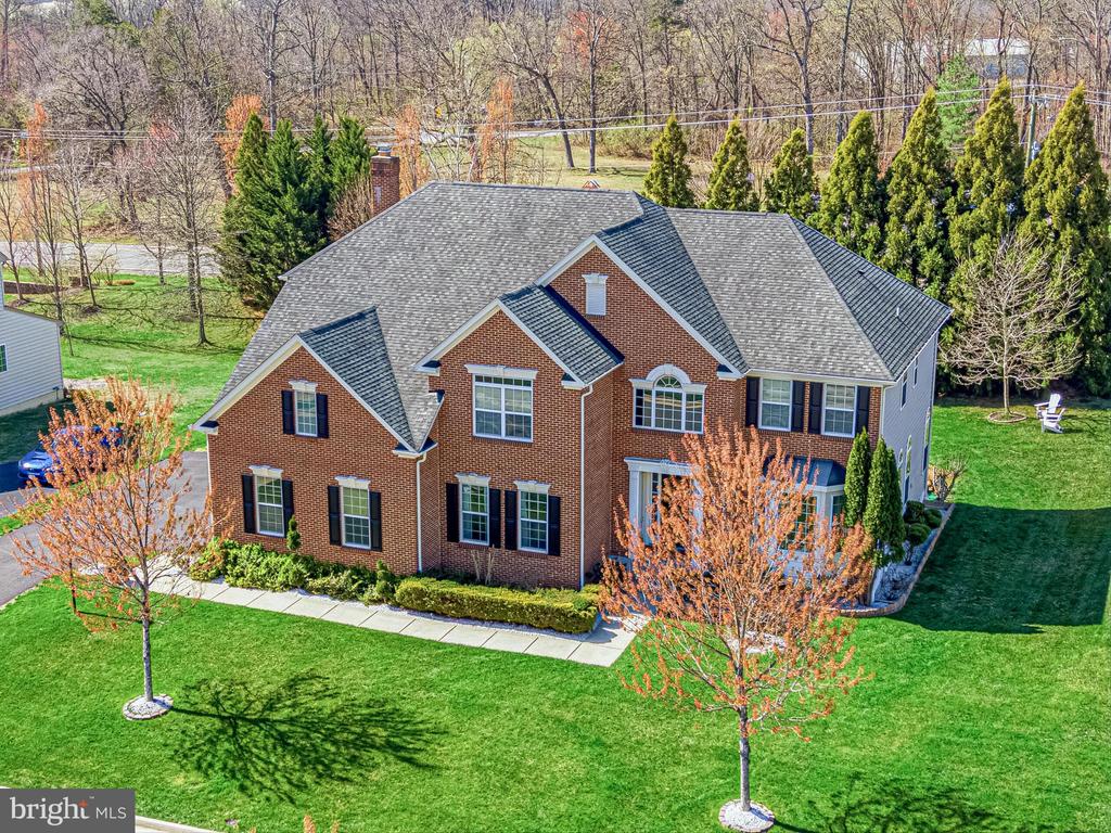 24531 FISHERMANS POND COURT