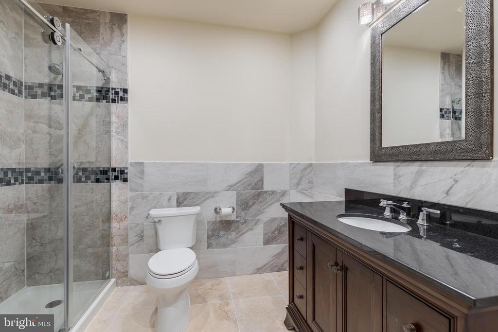 24531 FISHERMANS POND COURT