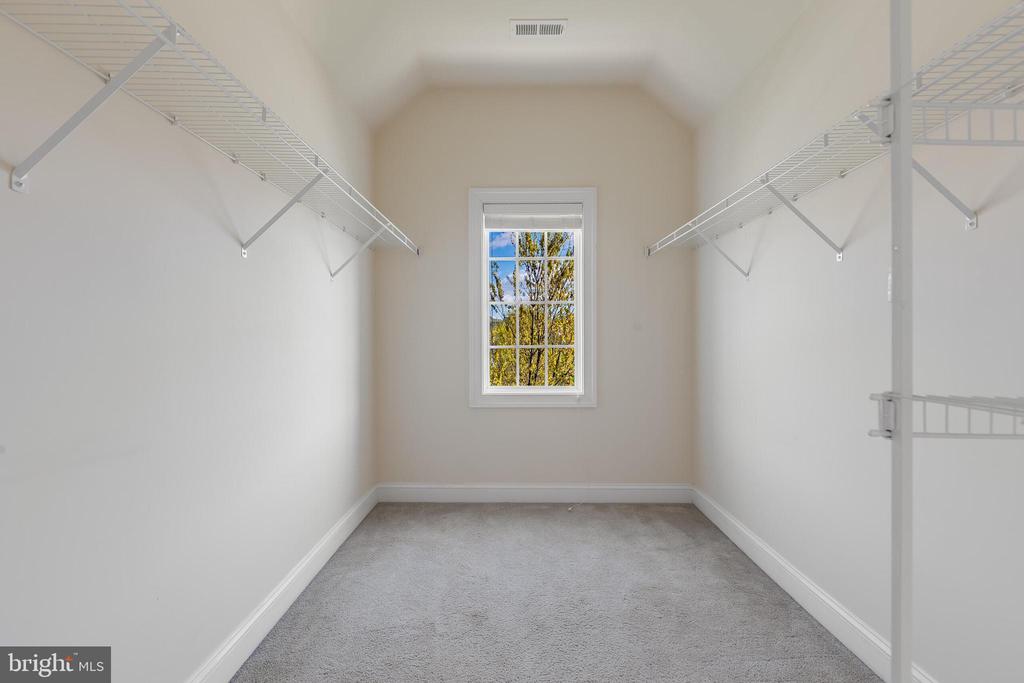 24531 FISHERMANS POND COURT