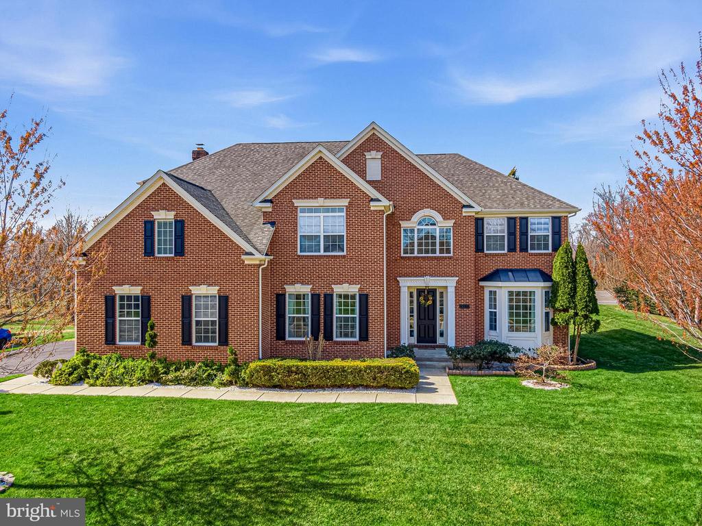 24531 FISHERMANS POND COURT